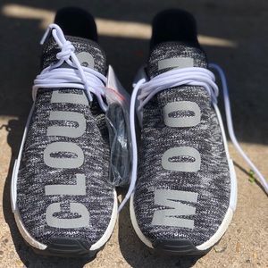 BRAND NEW PHARRELL WILLIAMS MOON CLOUDS